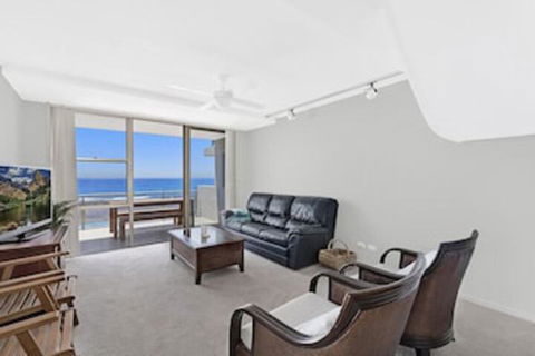 Beachfront On Werrina - Sunshine Coast Guide 0