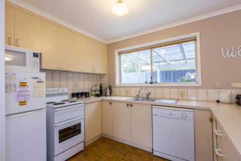 PERFECT On PYMBLE AVE - Sunshine Coast Guide 7