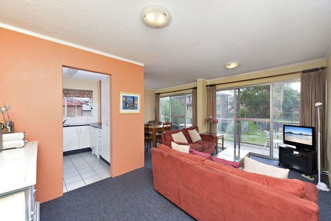 Apollo Court 3 Nelson Bay - Sunshine Coast Guide 6