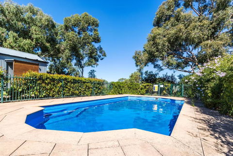 Barossa Valley View Guesthouse - Sunshine Coast Guide 3