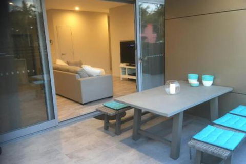 Seashells On Park Beach - Sunshine Coast Guide 0