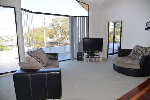 The Boat House - Sunshine Coast Guide 5