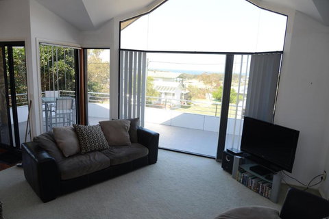 The Boat House - Sunshine Coast Guide 3