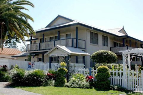 Tokelau 2 Tuncurry Townhouse - Sunshine Coast Guide 0