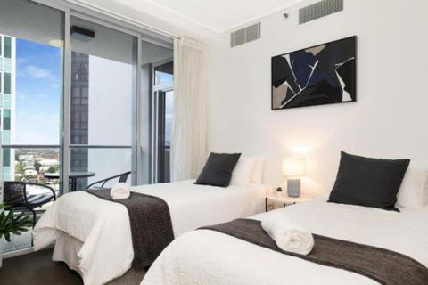 Amazing River View 3 Bedroom Apartment Brisbane CBD Netflix Fast Wifi Carpark - Sunshine Coast Guide 7
