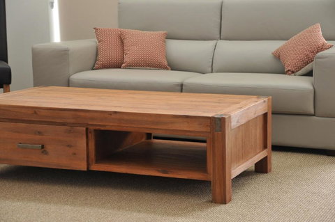 The Hub Bicheno - Sunshine Coast Guide 3