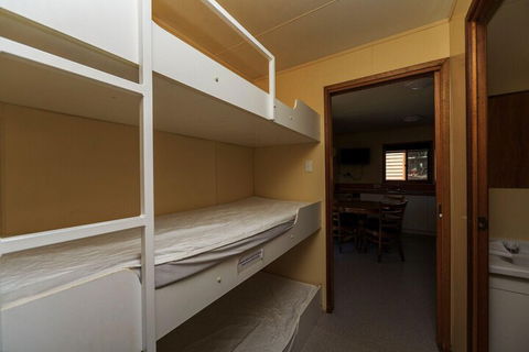 Reflections Holiday Parks Copeton Waters - Sunshine Coast Guide 7