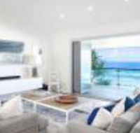 2 Arakoon Crescent - Sunshine Coast Guide
