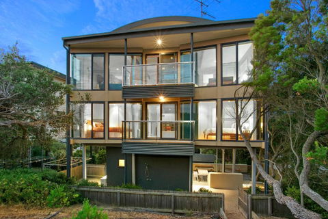 Belbourie - Sunshine Coast Guide 2