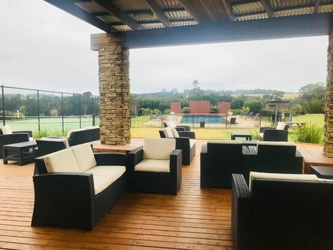 Phillip Island Nature Resort - Sunshine Coast Guide 2