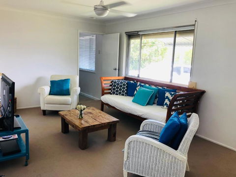Coolum Classic Beach Shack Pet Friendly - Sunshine Coast Guide 3