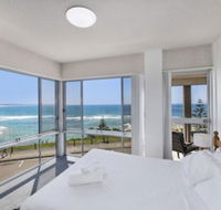 Dolphin Court 12 - Sunshine Coast Guide