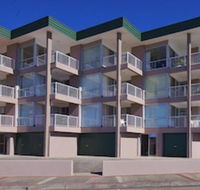 Dolphin Court 6 - Sunshine Coast Guide