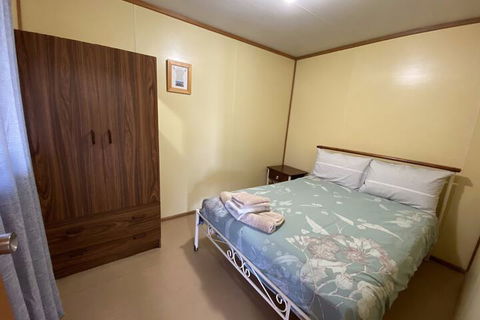 Elliston Caravan Park - Sunshine Coast Guide 5