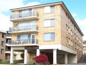 Pacific Court 8 - Sunshine Coast Guide 2