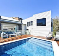 The Lookout - Sunshine Coast Guide