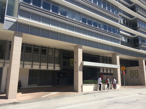 S1 Apartments Chatswood - Sunshine Coast Guide 4