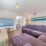 5B Genesta St. Cowes - Sunshine Coast Guide 0