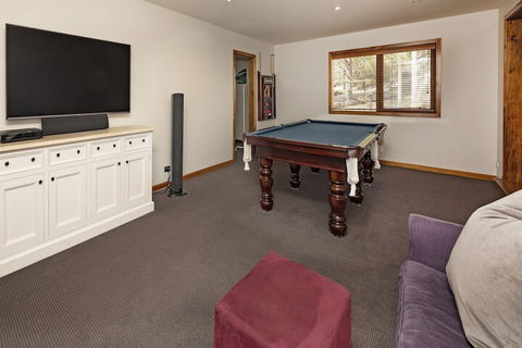 Rimrock - Sunshine Coast Guide 5