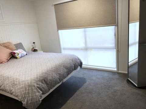 4 Lansell Road Cowes - Sunshine Coast Guide 3