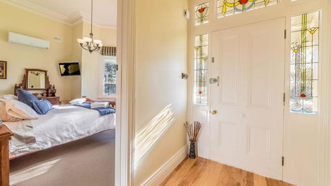 3 Genesta St. Cowes Federation Home - Sunshine Coast Guide 1