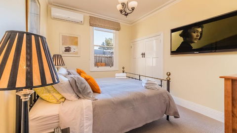 3 Genesta St. Cowes Federation Home - Sunshine Coast Guide 5