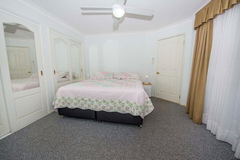 Ajax Avenue 2 / 35 Nelson Bay - Sunshine Coast Guide 2