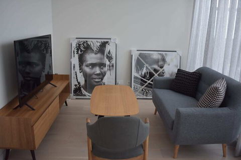 Modern 1 Bedroom Apartment South Yarra - Sunshine Coast Guide 6