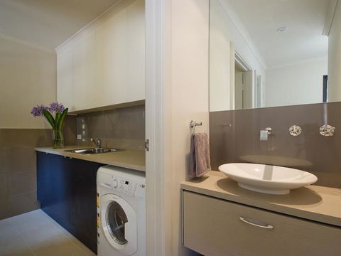 The McLaren Eye Holiday House - Sunshine Coast Guide 6