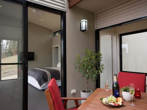 The McLaren Eye Holiday House - Sunshine Coast Guide 4