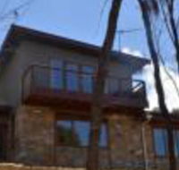 Of Stone  Wood Guesthouse Secluded getaway - Sunshine Coast Guide