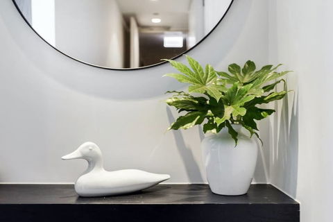 Xanadu Apartments - Sunshine Coast Guide 1