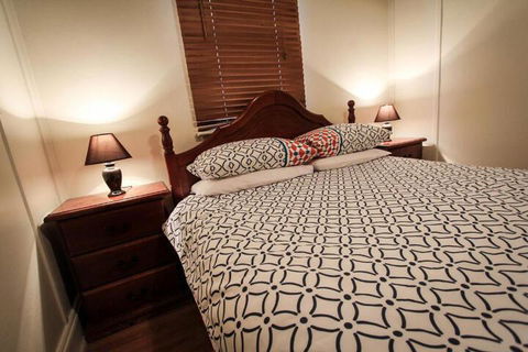 Heathers Mica Cottage - Sunshine Coast Guide 2