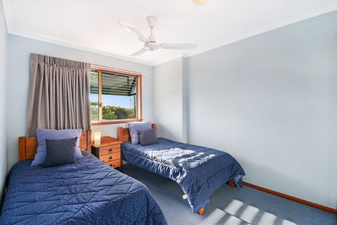 Vaai Moana - 5/10 Oriole Avenue - Sunshine Coast Guide 1