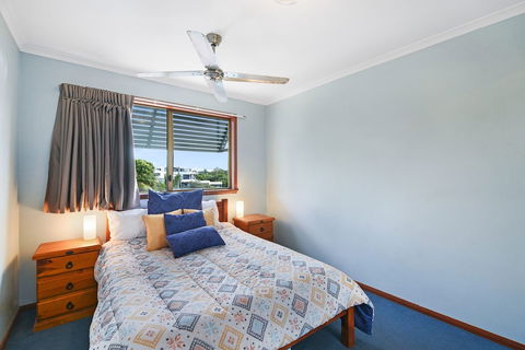 Vaai Moana - 5/10 Oriole Avenue - Sunshine Coast Guide 0