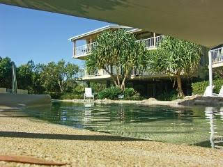 Seacove Resort - Sunshine Coast Guide 2