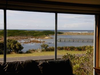 Swan Cottage - Sunshine Coast Guide 0