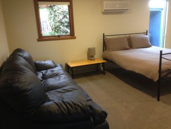 Swan Cottage - Sunshine Coast Guide 1