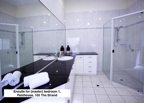 The Lighthouse Apartments - Sunshine Coast Guide 3