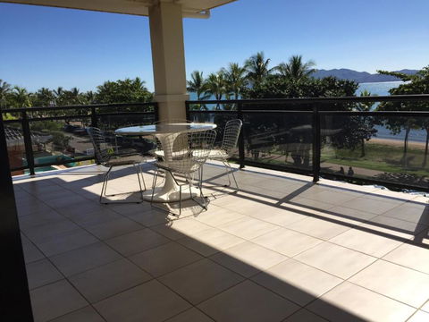 The Lighthouse Apartments - Sunshine Coast Guide 4