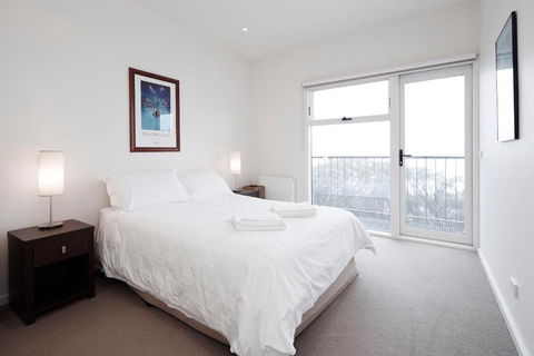 Apartment K2 14 - Sunshine Coast Guide 4