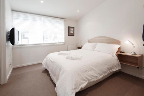 Apartment K2 14 - Sunshine Coast Guide 5