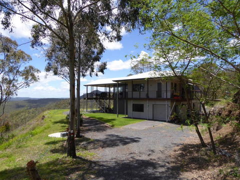 Yuruga - Sunshine Coast Guide 3