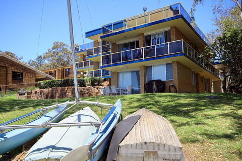 Kooringal Unit 8 / 105 Soldiers Point Road - Sunshine Coast Guide 0