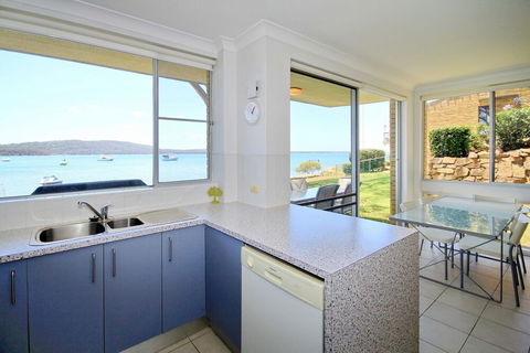 Kooringal Unit 8 / 105 Soldiers Point Road - Sunshine Coast Guide 5