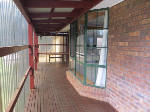 The Hideout - Sunshine Coast Guide 4