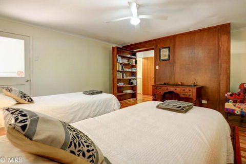SerenityatMontville - Sunshine Coast Guide 2