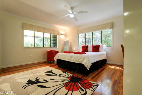 SerenityatMontville - Sunshine Coast Guide 1