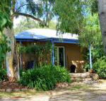 Rose Cottage - Sunshine Coast Guide
