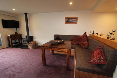 Thredbo 31 - Sunshine Coast Guide 2